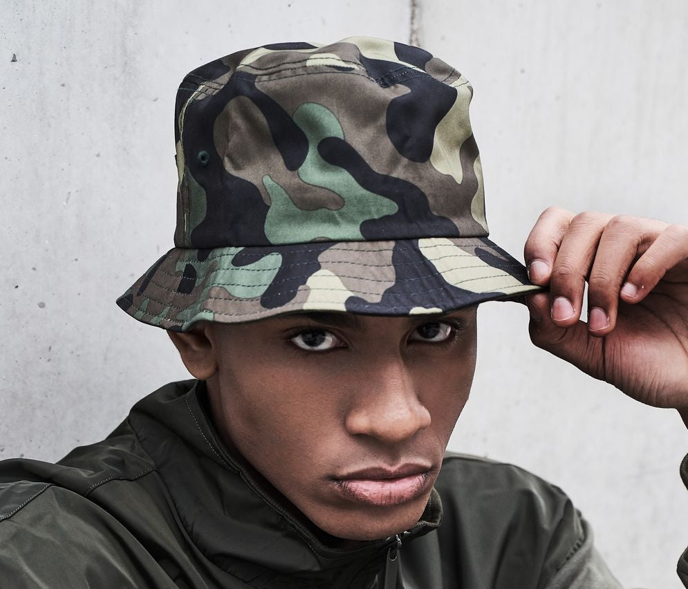FLEXFIT CAMO BUCKET HAT