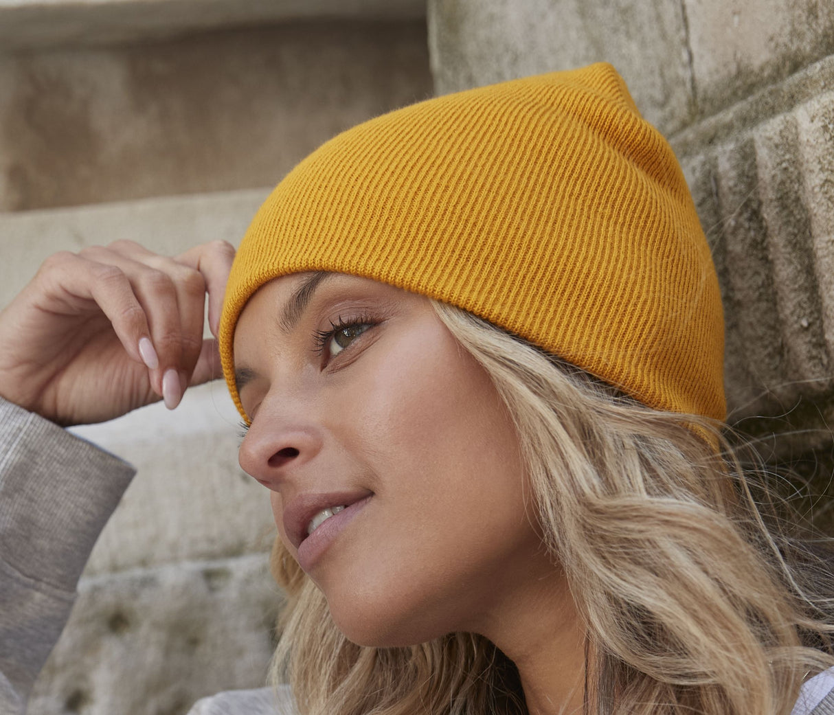 BEECHFIELD BONNET PULL ON