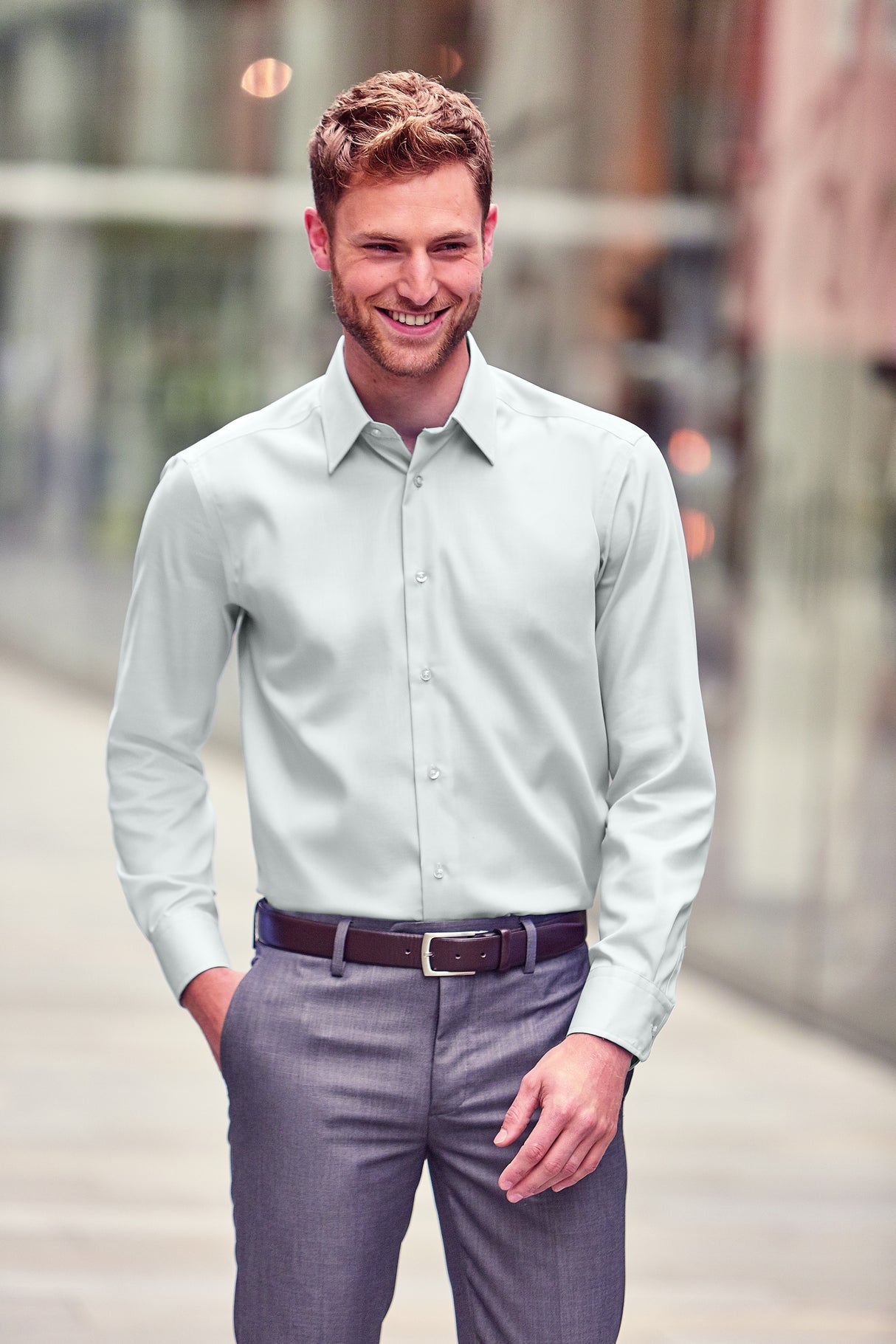 RUSSELL COLLECTION MEN'S LONG SLEEVE TAILORED ULTIMATE NON-IRON SHIRT