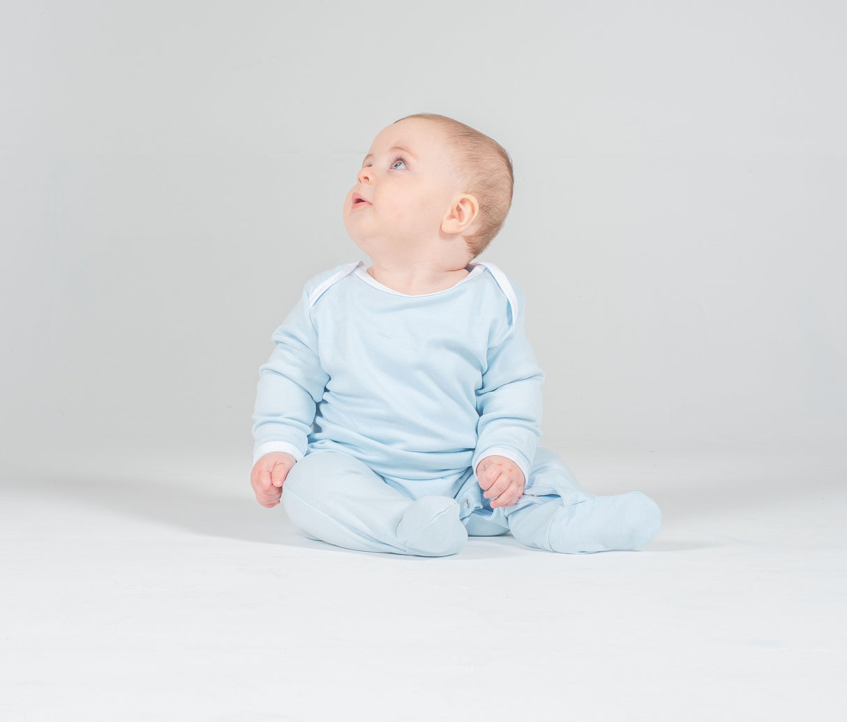 LARKWOOD CONTRAST LONG SLEEVED SLEEP SUIT