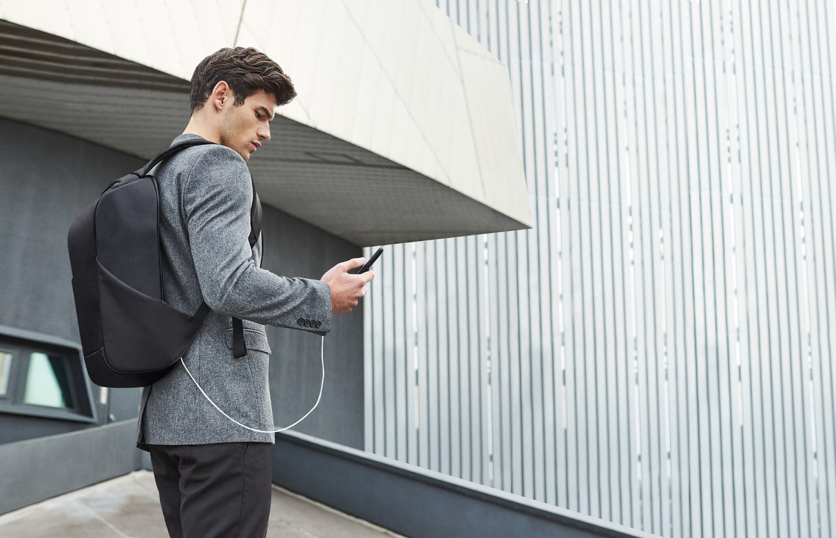 QUADRA PROJECT CHARGE SECURITY BACKPACK