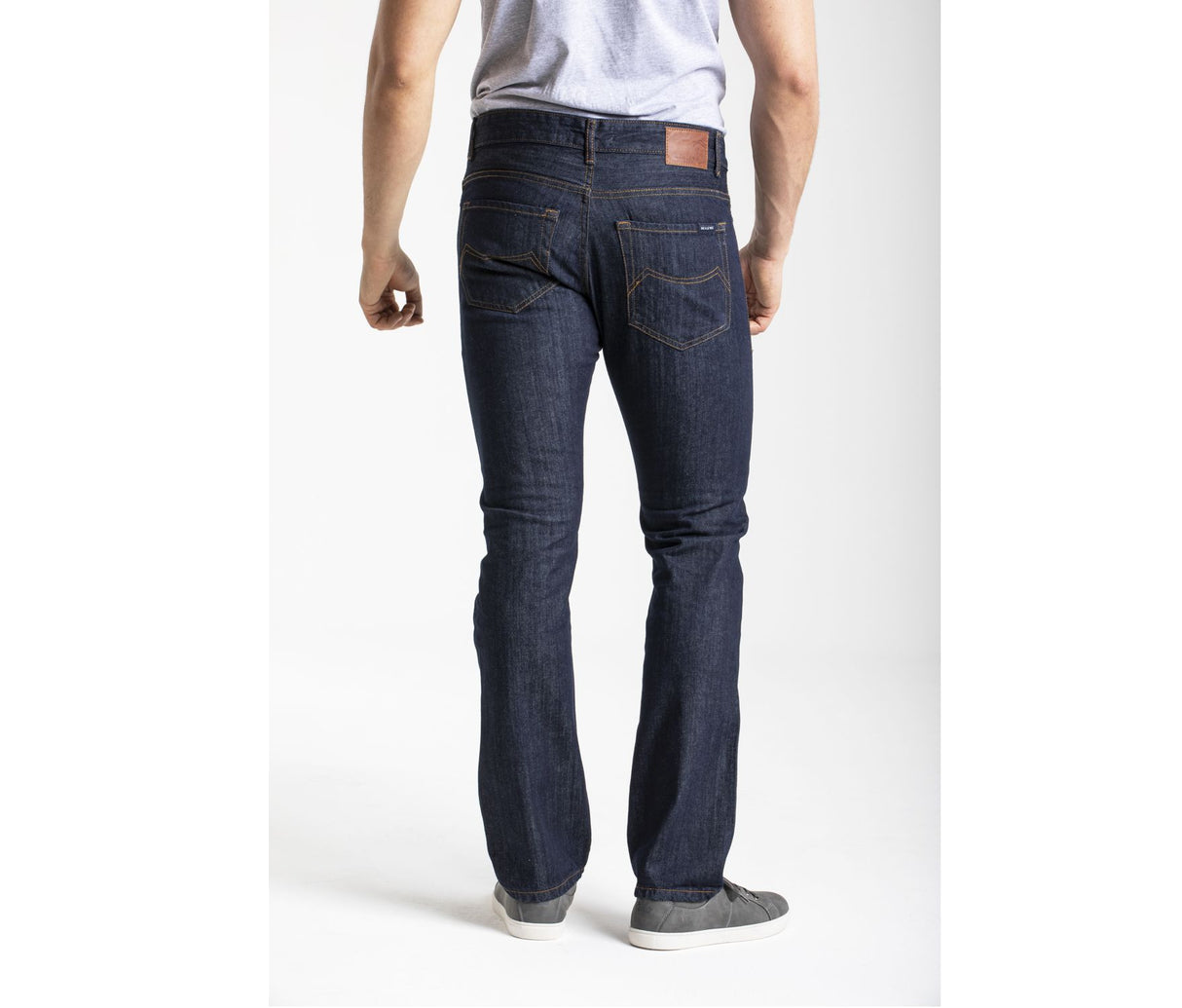 RICA LEWIS MEN'S WASHED STRAIGHT LEG FIT JEANS