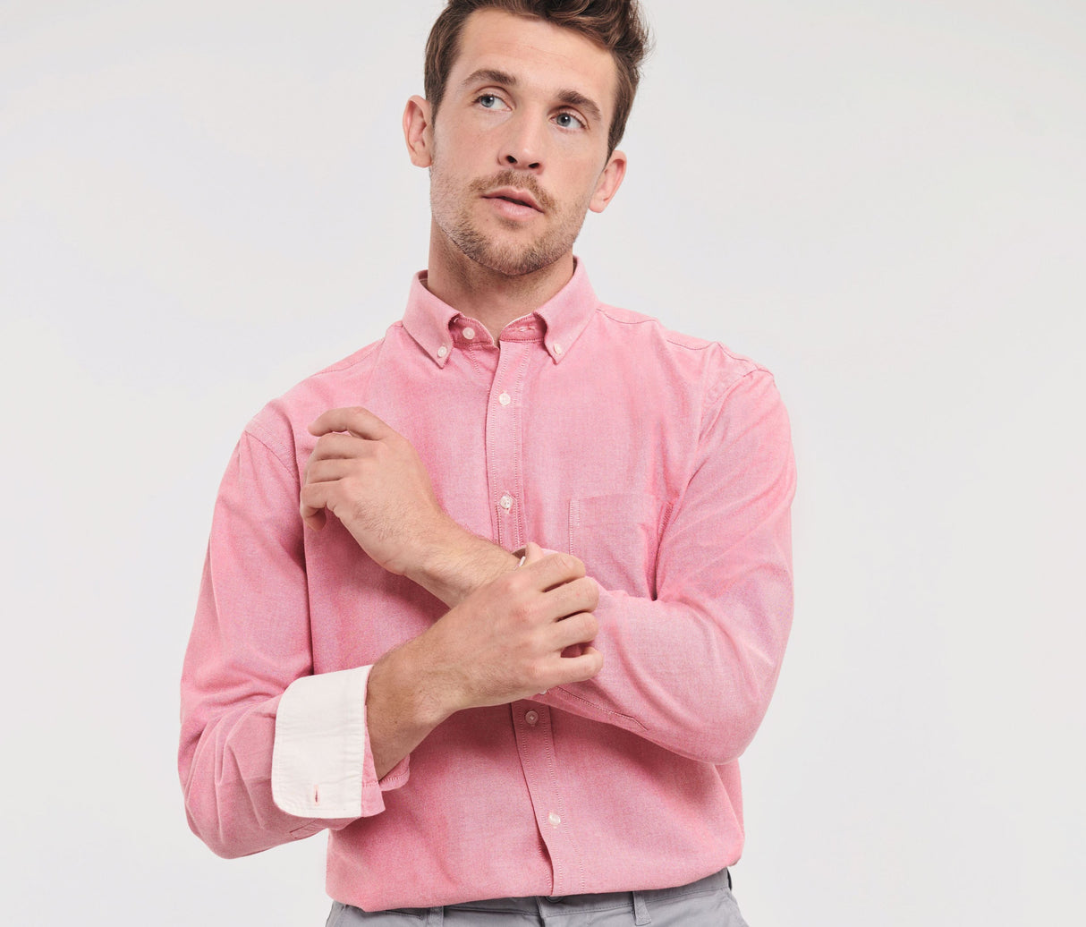 RUSSELL COLLECTION MEN'S LONG SLEEVE TAILORED WASHED OXFORD SHIRT