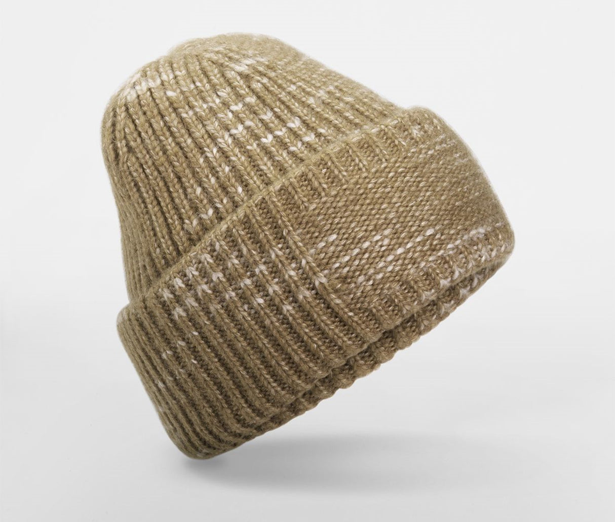CHUNKY KNITTED PATCH BEANIE