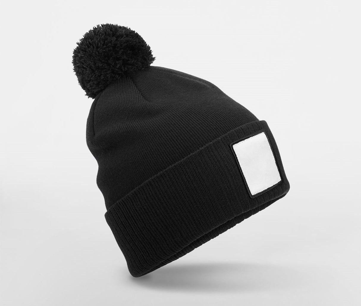 BEECHFIELD APPLIQUÉ PATCH POM BEANIE