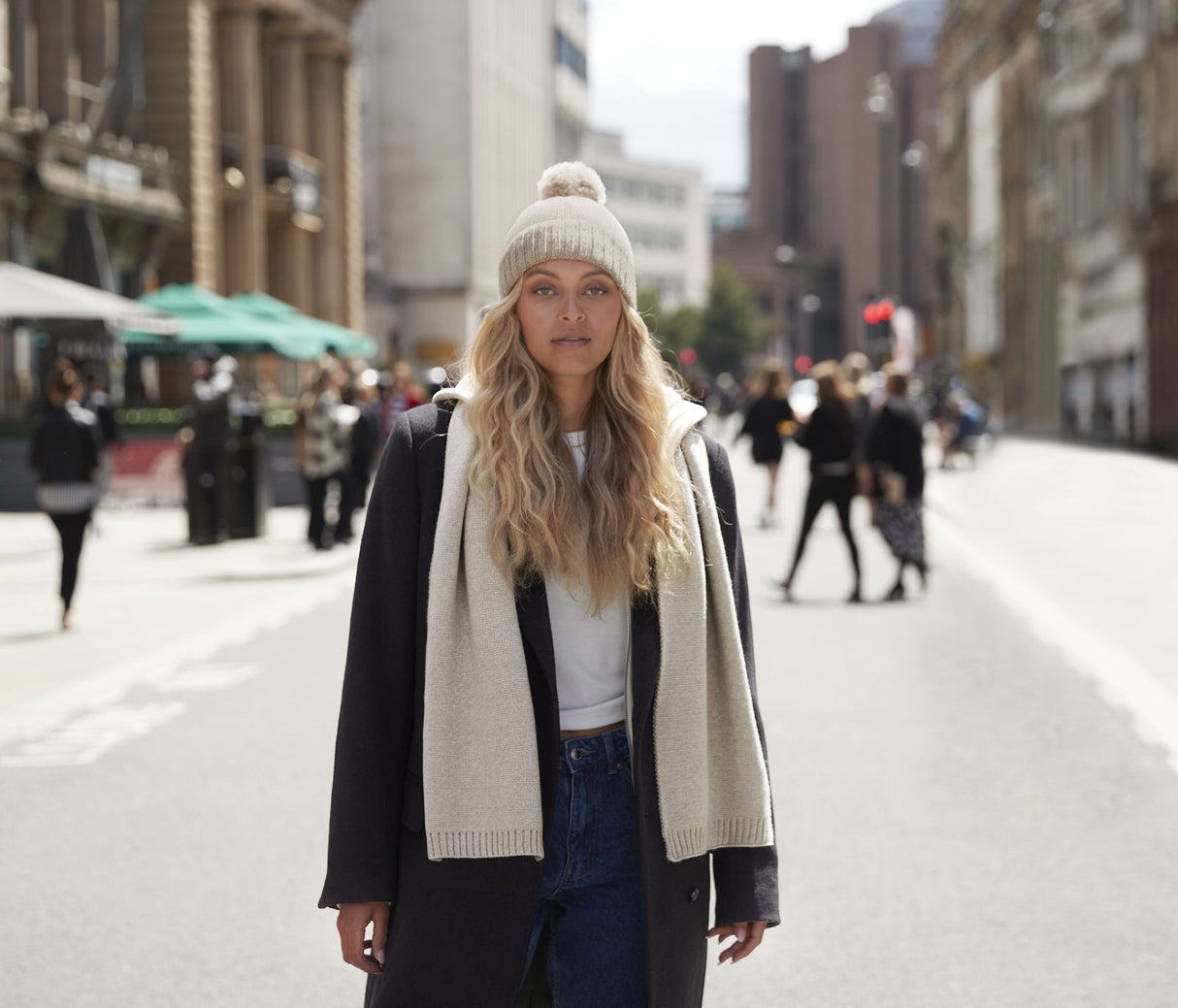 BEECHFIELD KNITTED SCARF AND BEANIE GIFT SET