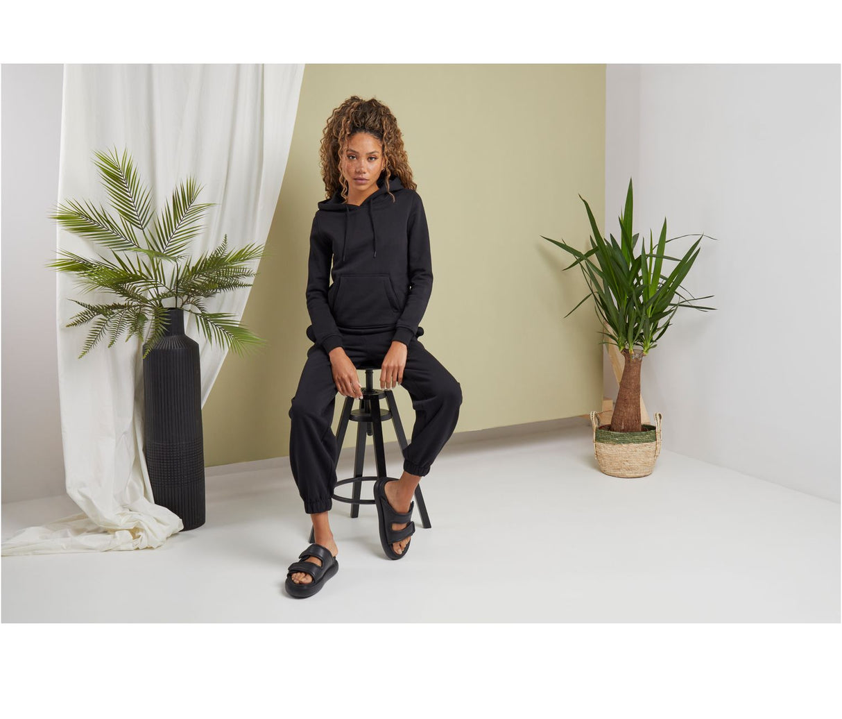 LADIES HIGH WAIST BALLOON SWEAT PANTS