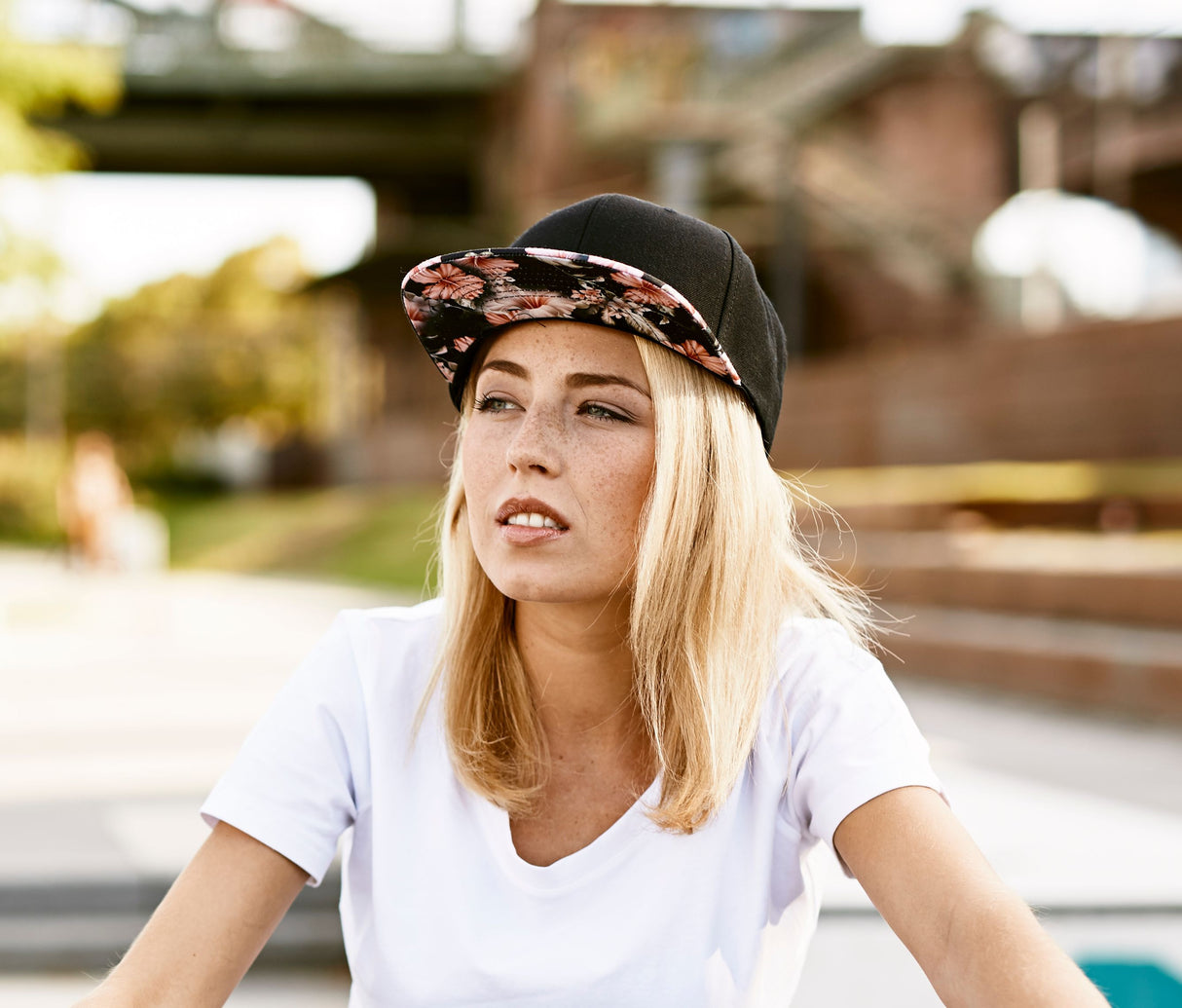 FLEXFIT Floral Snapback