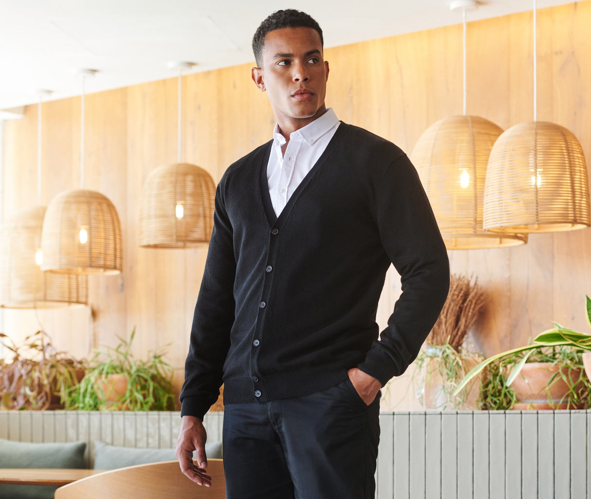 MEN'S V-NECK BUTTON CARDIGAN