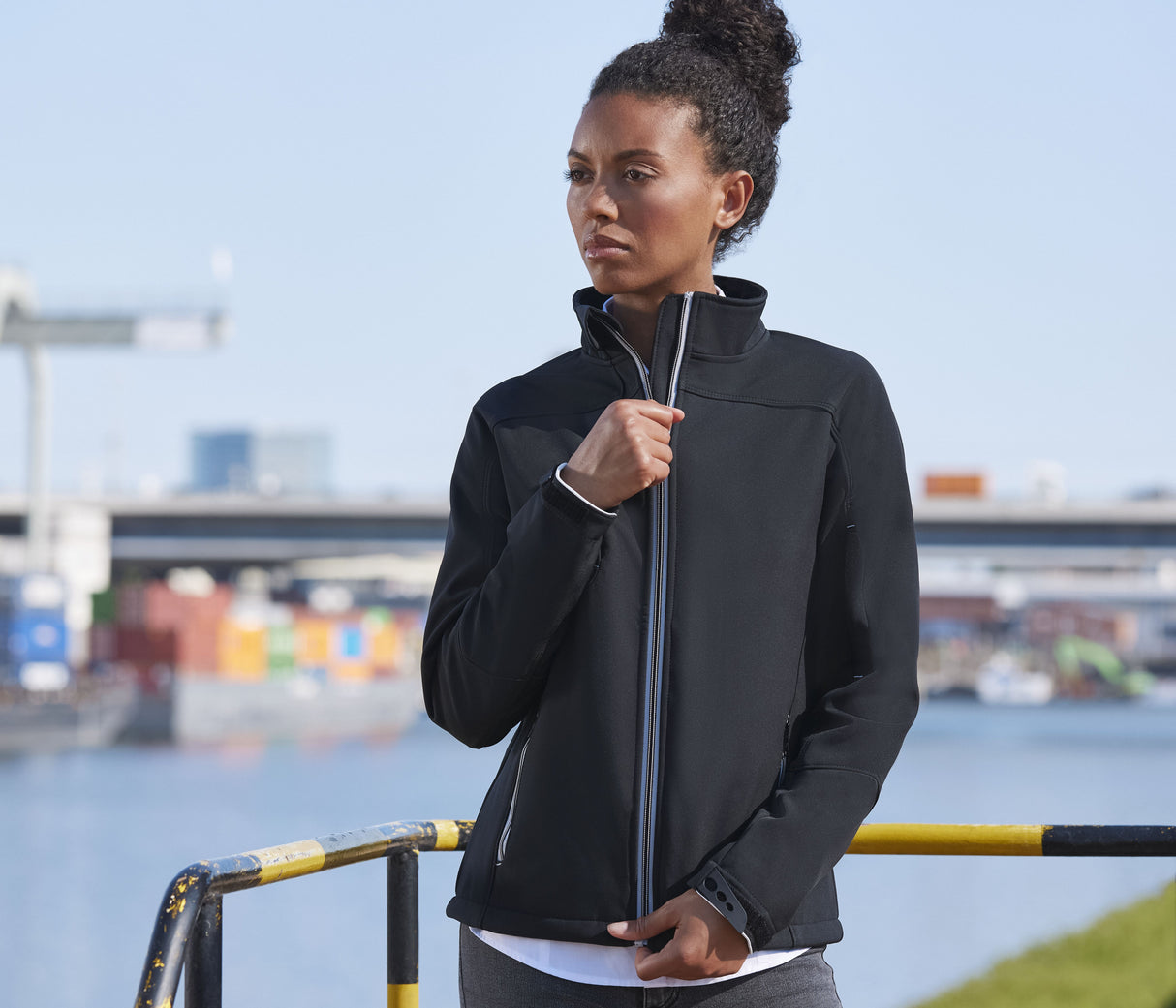 RUSSELL LADIES' BIONIC SOFTSHELL JACKET