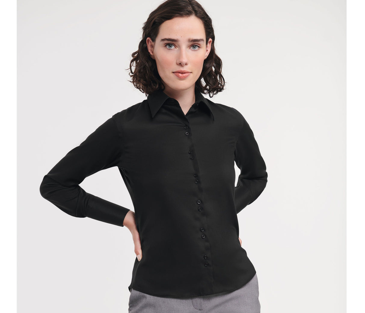 RUSSELL COLLECTION LADIES' LONG SLEEVE TAILORED ULTIMATE NON-IRON SHIRT