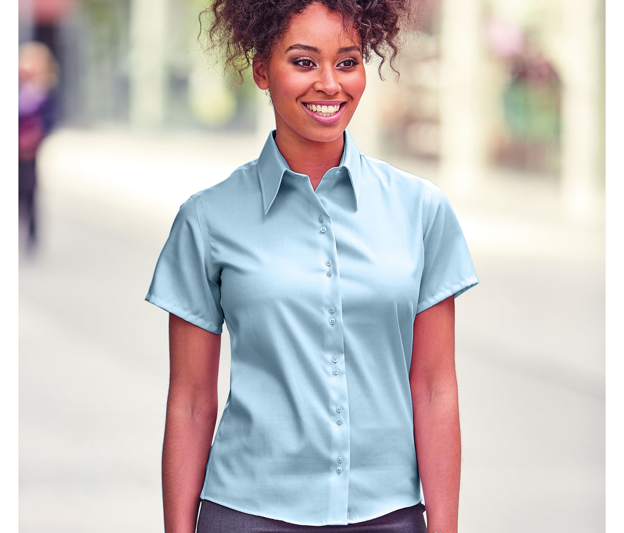 RUSSELL COLLECTION LADIES' SHORT SLEEVE TAILORED ULTIMATE NON-IRON SHIRT
