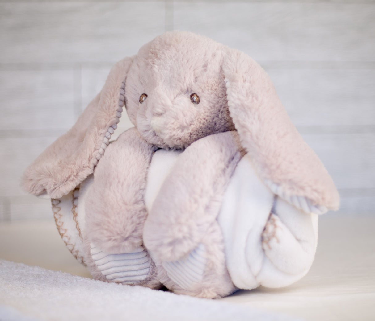 MUMBLES RABBIT WITH BLANKET