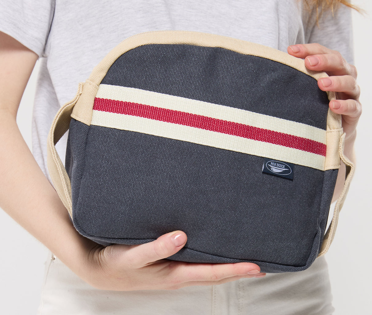 PEN DUICK TOILET BAG