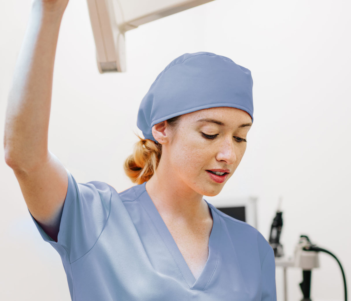 VELILLA SCRUB MICROFIBER HAT